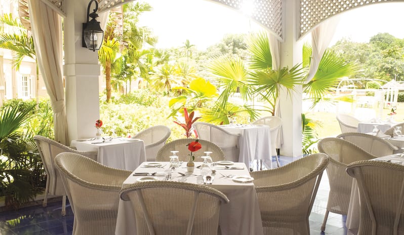 Couples Sans Souci-Palazzina Restaurant_3_113